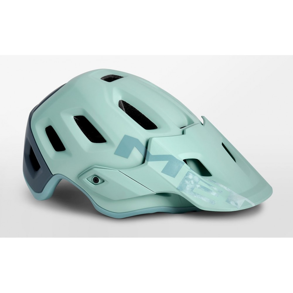 sky cycling helmet